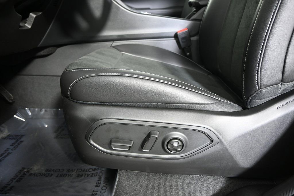 New 2026 Jeep Grand Cherokee L 4WD image 22