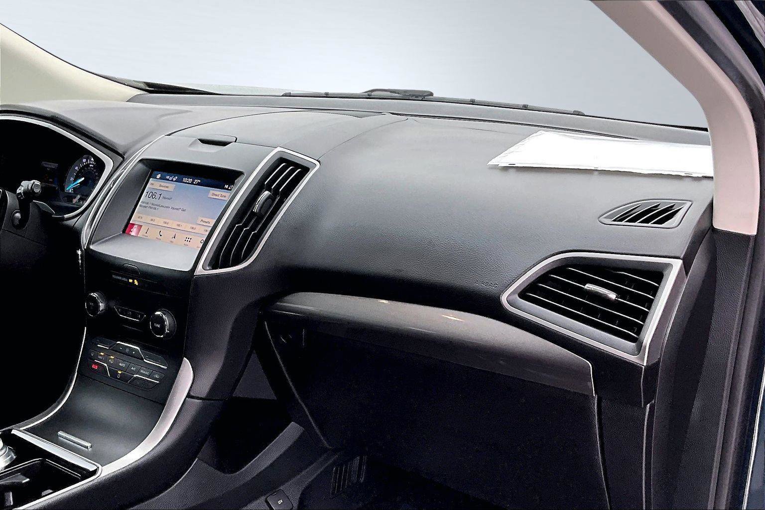 Used 2019 Ford Edge SEL w/ Equipment Group 201A image 21
