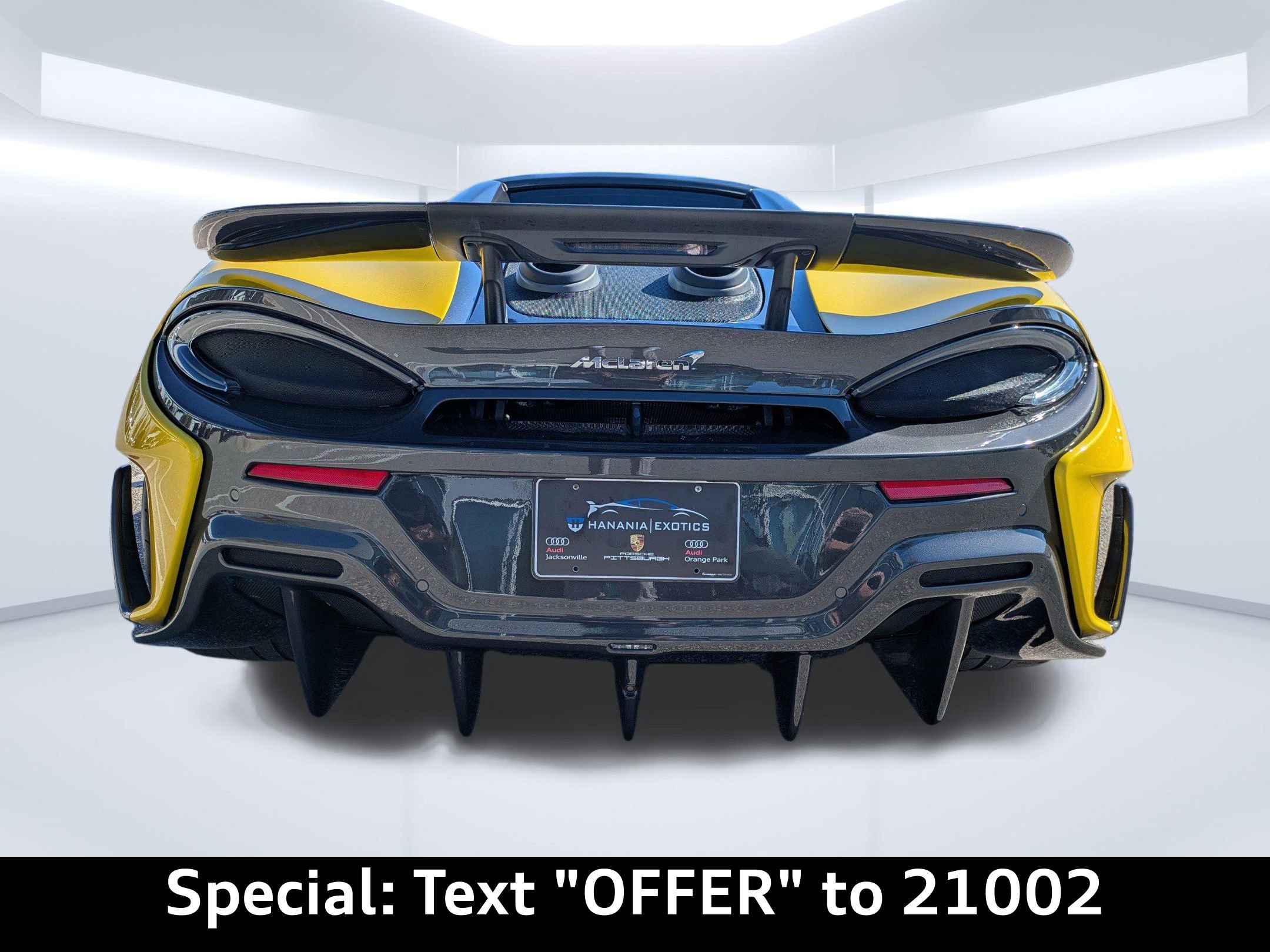 Used 2020 McLaren 600LT Spider image 13