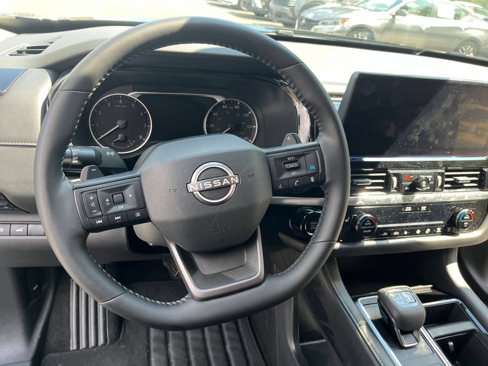 Used 2026 Nissan Pathfinder SV FWD image 32