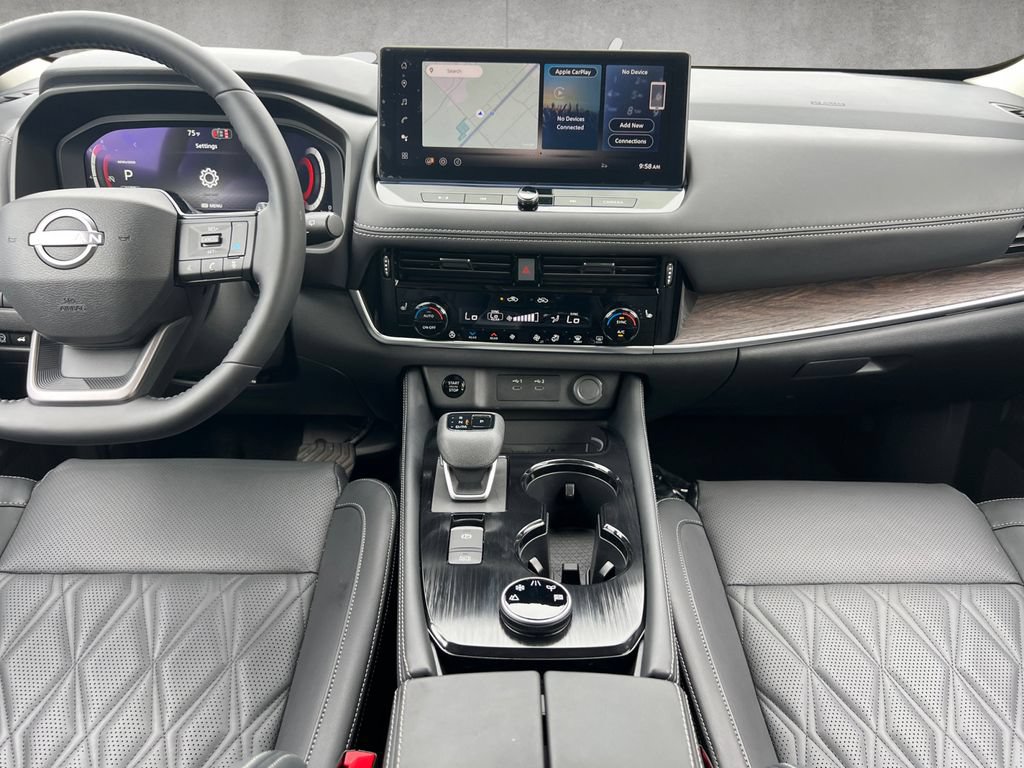Certified 2026 Nissan Rogue Platinum w/ Platinum Premium Package AWD/4WD image 3