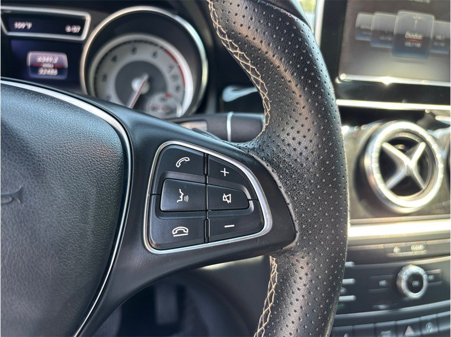 Used 2016 Mercedes-Benz CLA 250 4MATIC image 23