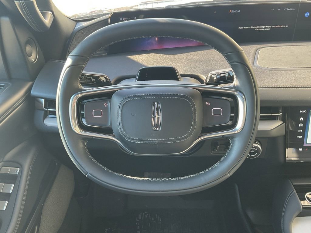 Used 2025 Lincoln Navigator L Reserve w/ Jet Appearance Package image 13