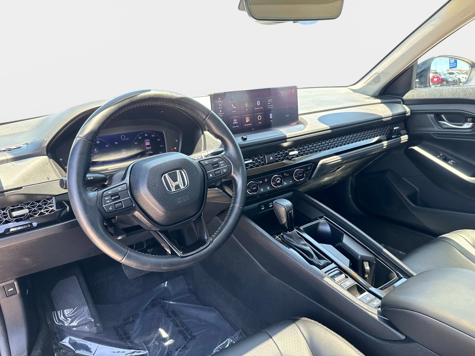 Used 2024 Honda Accord EX-L image 14