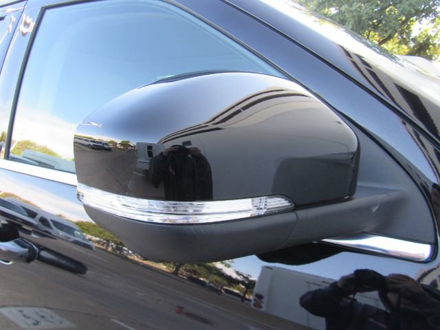 Used 2025 Ford Expedition Active image 25