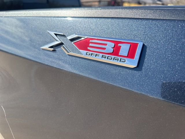 Used 2021 GMC Sierra 1500 SLT w/ SLT Convenience Package image 14