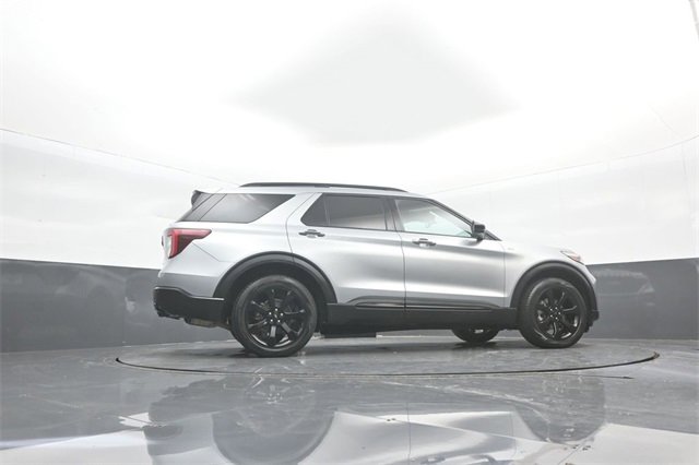 Used 2022 Ford Explorer ST-Line w/ Class IV Trailer Tow Package image 37