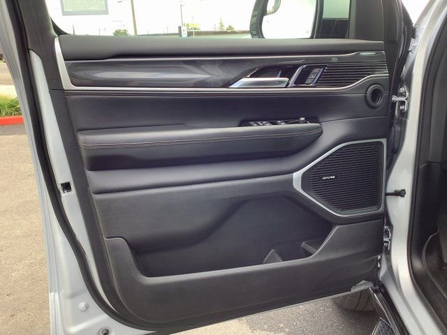 Used 2022 Jeep Wagoneer Series I w/ Convenience Group I image 9