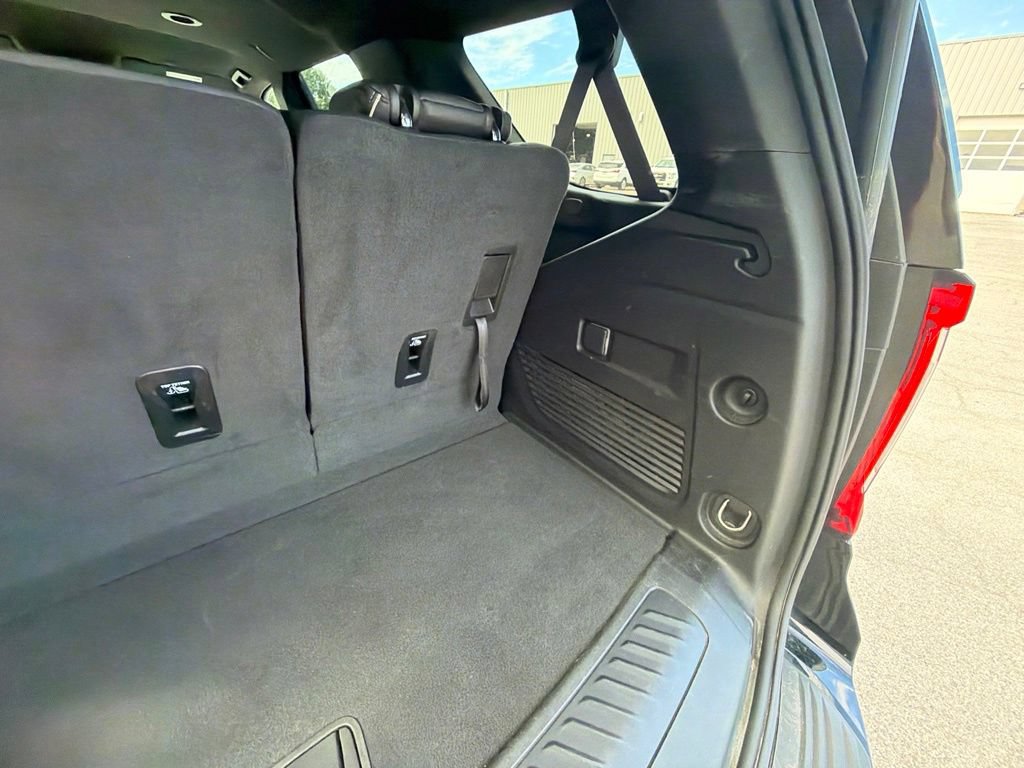 Used 2024 GMC Yukon SLT AWD/4WD image 53