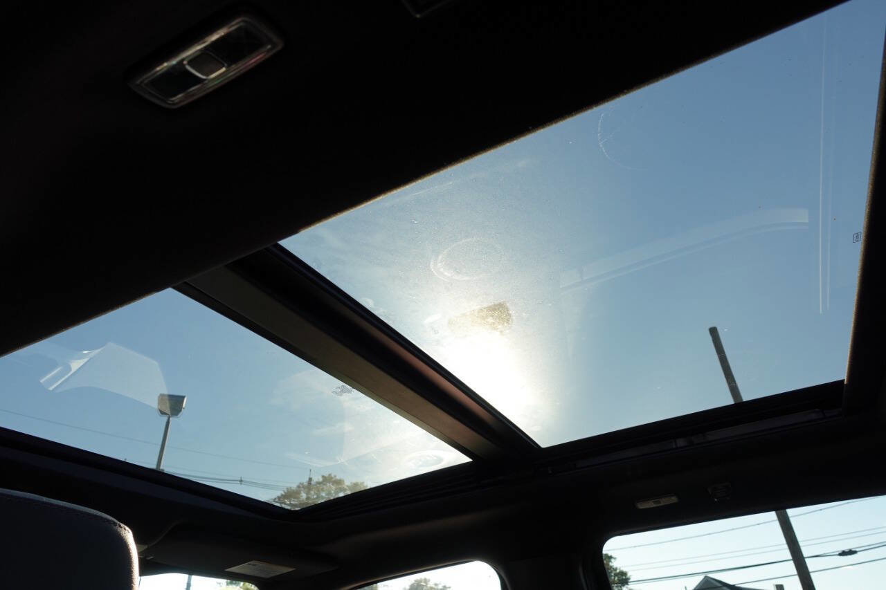 Used 2024 Ford F150 XLT w/ Equipment Group 303A High image 28