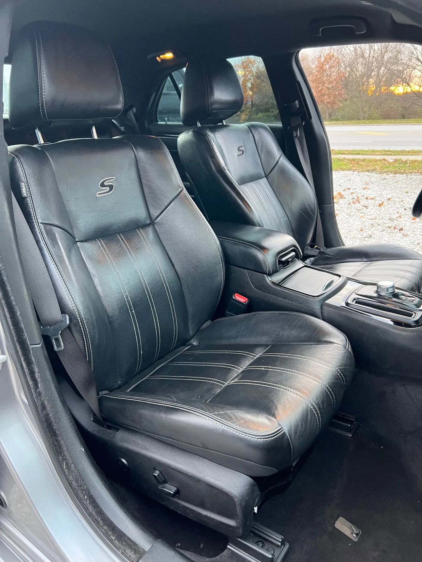 Used 2018 Chrysler 300 S image 17