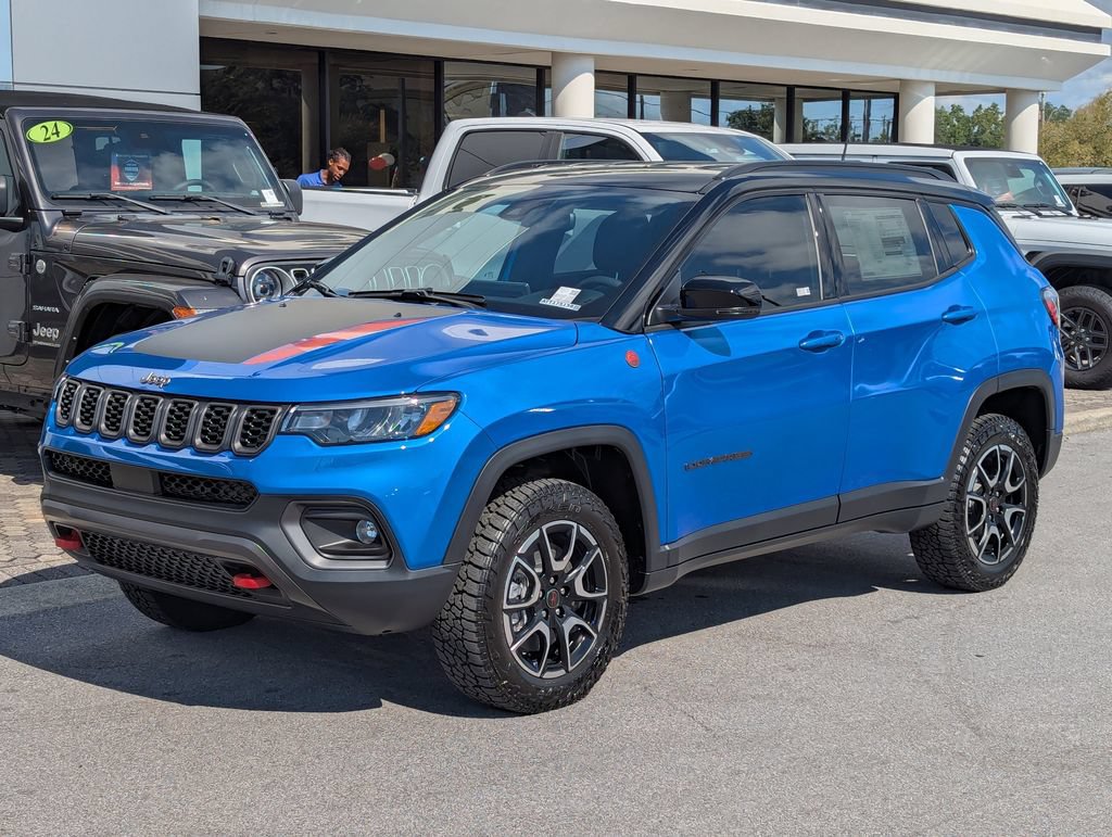 New 2026 Jeep Compass Trailhawk AWD/4WD image 9
