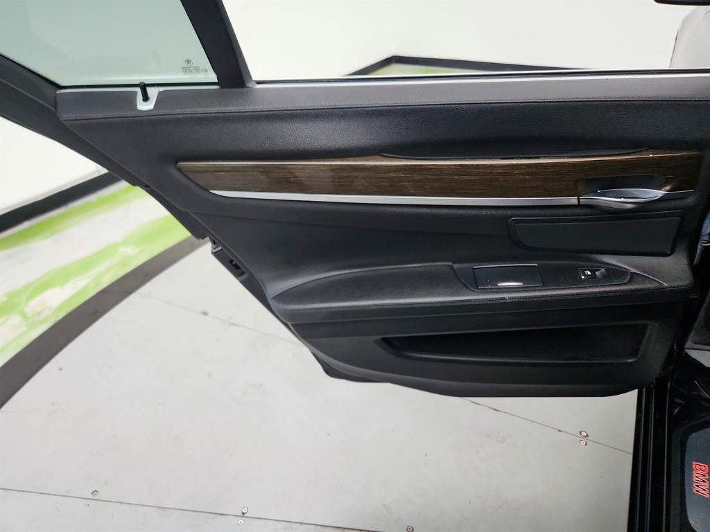 Used 2012 BMW 740i RWD image 24