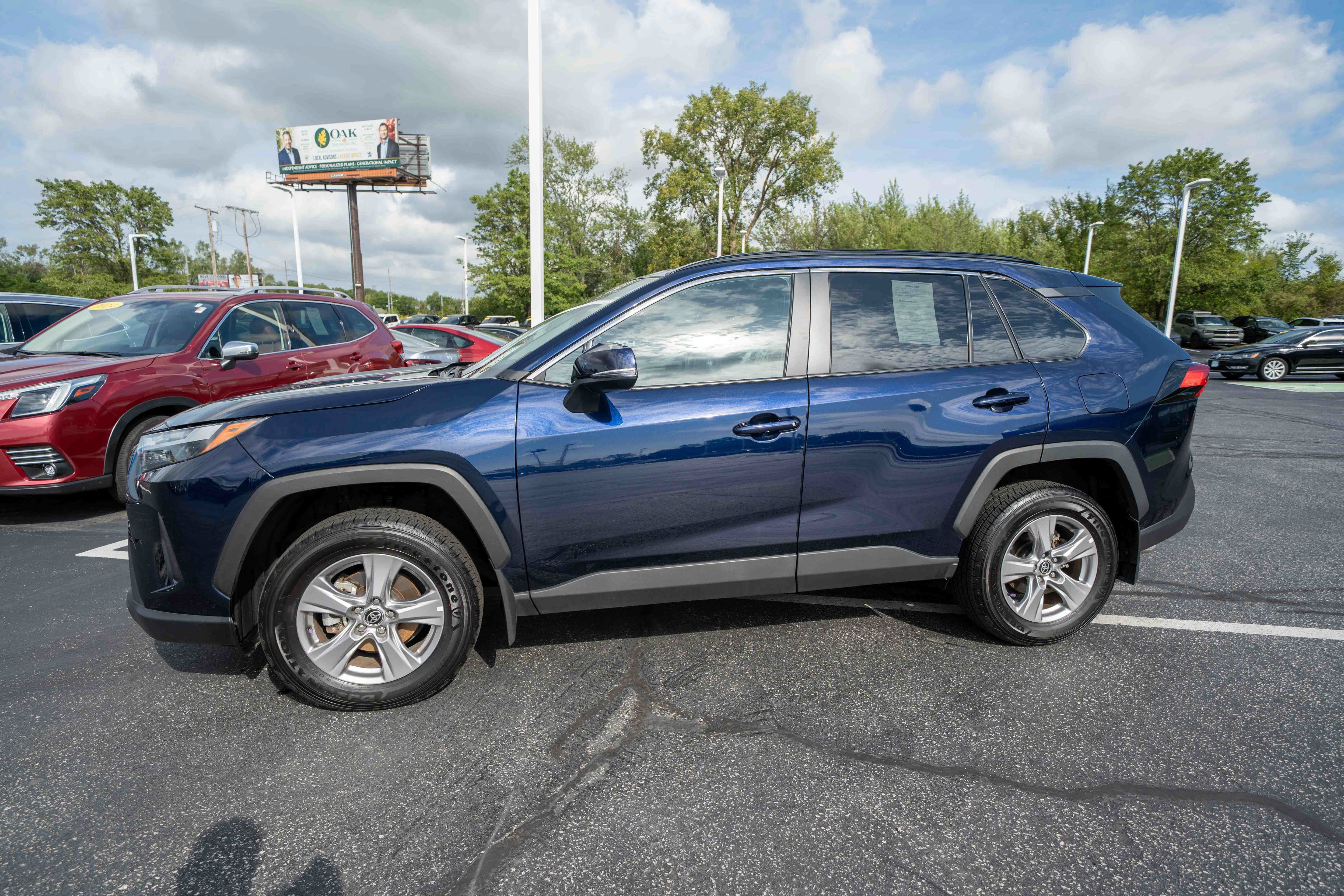 Used 2025 Toyota RAV4 XLE w/ Convenience Package AWD/4WD image 3