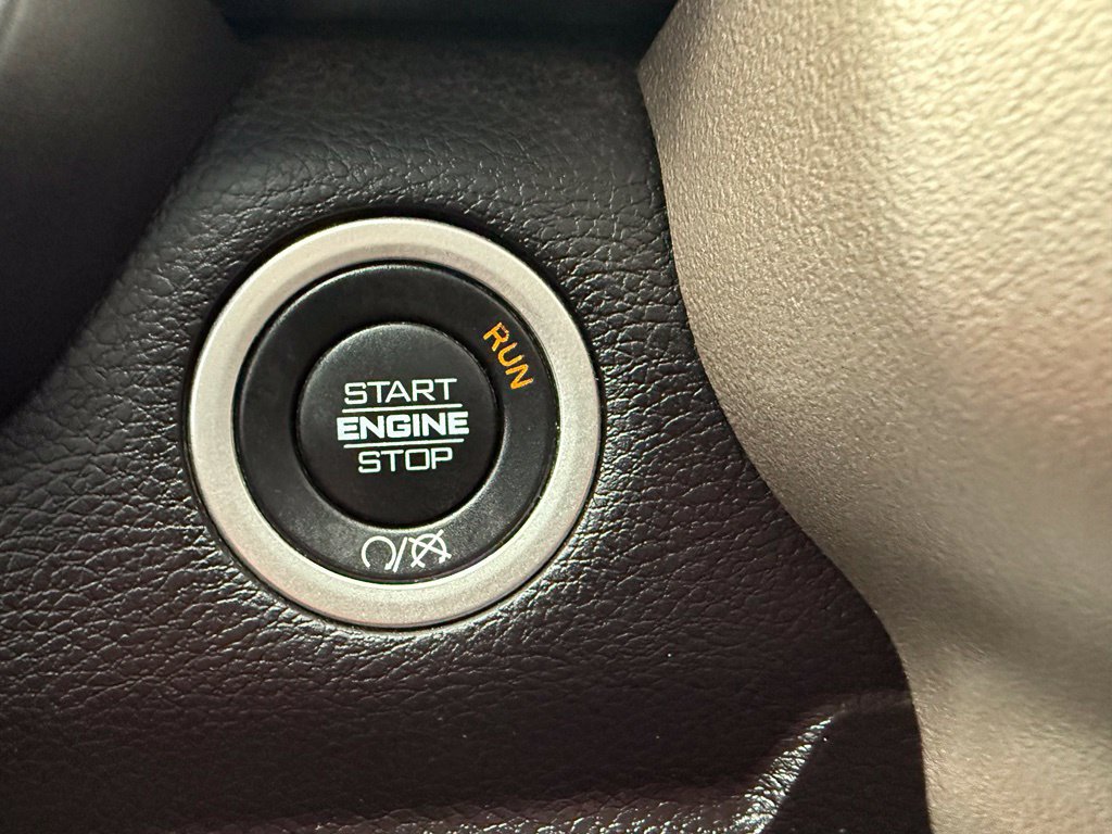 Used 2023 RAM 2500 Laramie AWD/4WD image 42