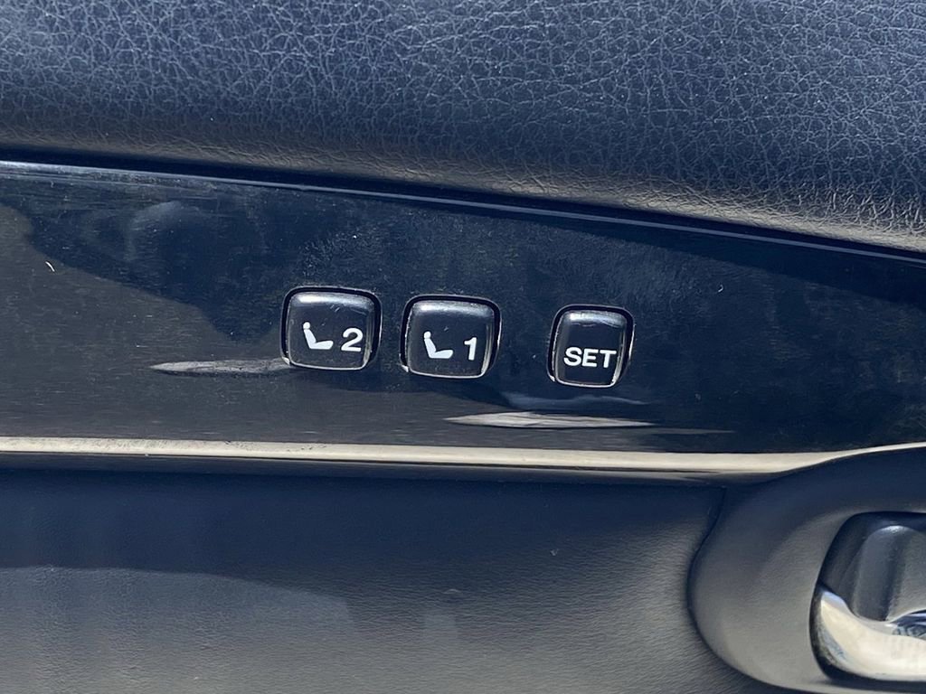 Used 2009 Lexus SC 430 Convertible RWD image 20