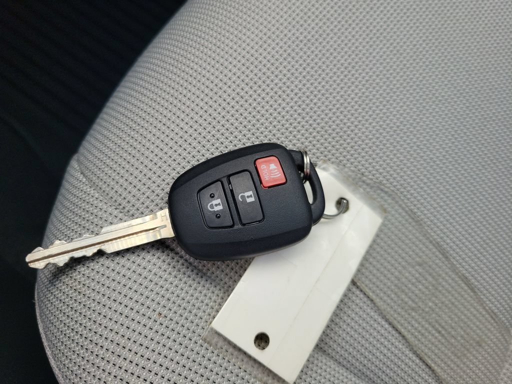 Certified 2026 Toyota Corolla Cross L FWD image 34