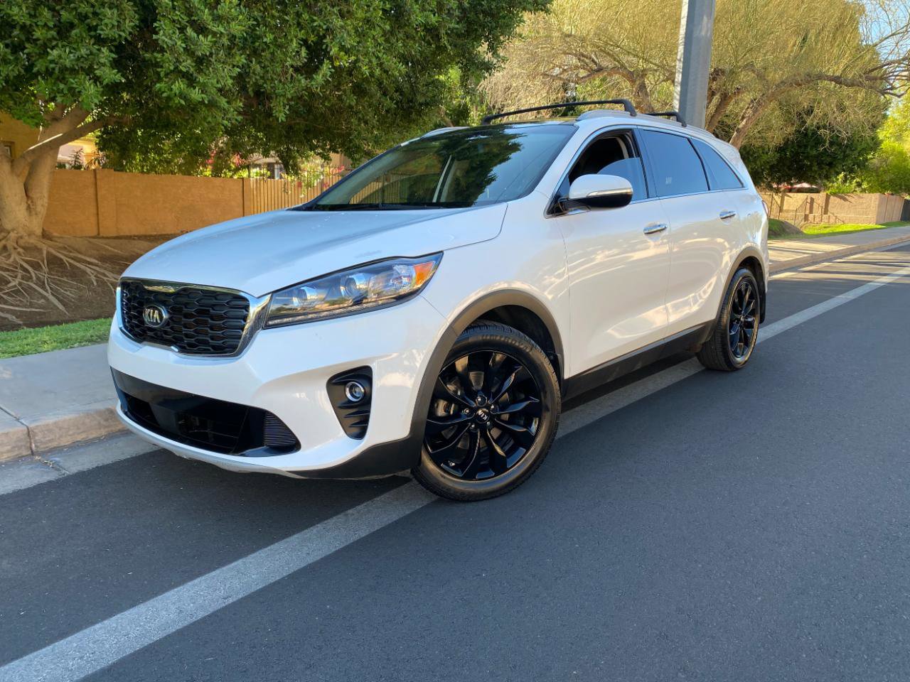 Used 2020 Kia Sorento EX FWD image 76