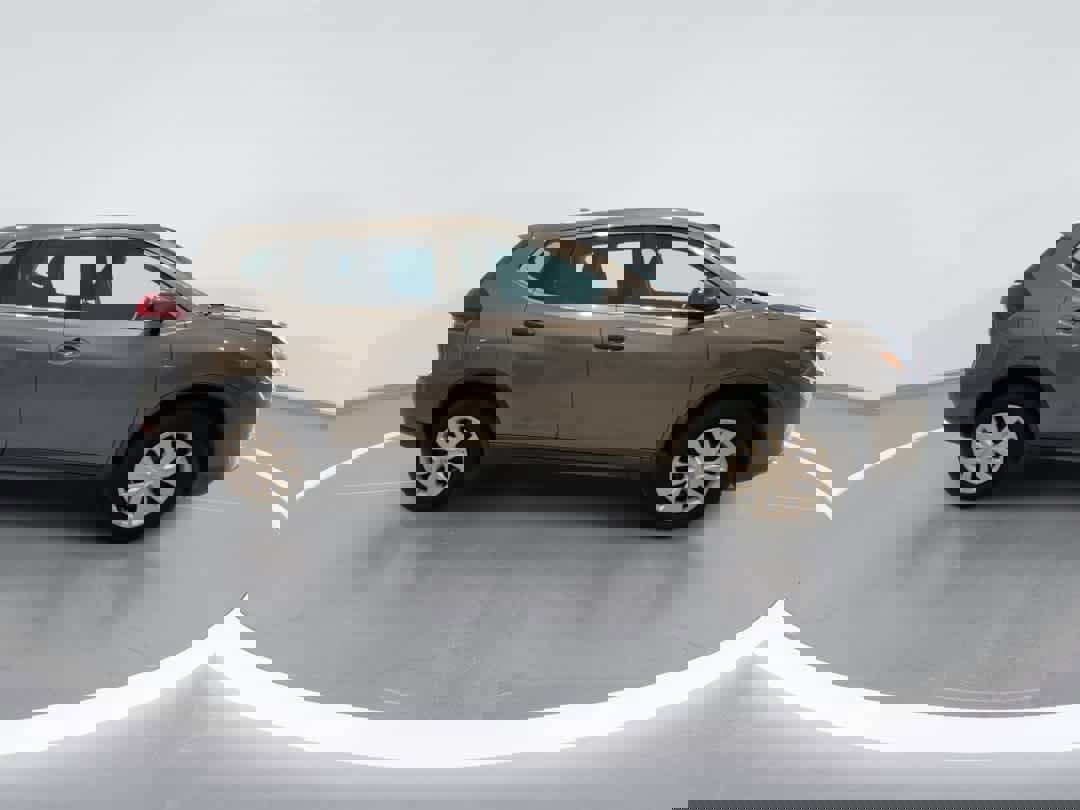 Used 2020 Nissan Rogue S image 9