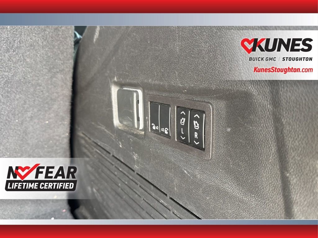 Used 2023 Chevrolet Tahoe RST w/ Luxury Package AWD/4WD image 21