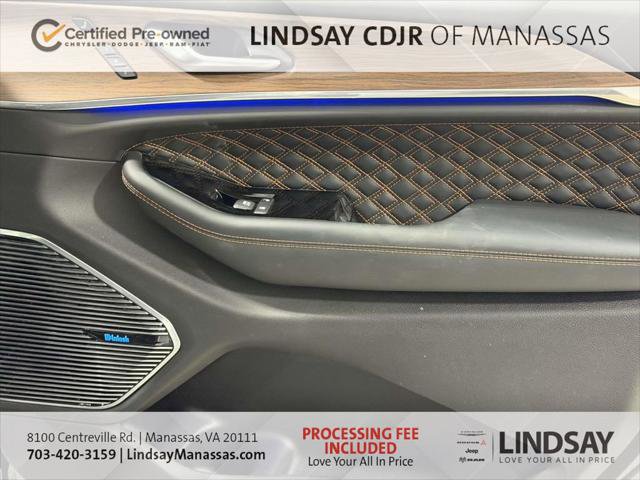 Certified 2024 Jeep Grand Cherokee Summit w/ Luxury Tech Group V image 12