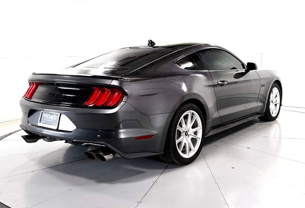 Used 2020 Ford Mustang GT Premium w/ Equipment Group 401A RWD image 4