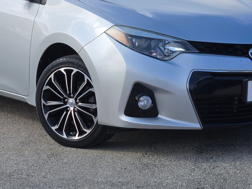 Used 2014 Toyota Corolla S image 3