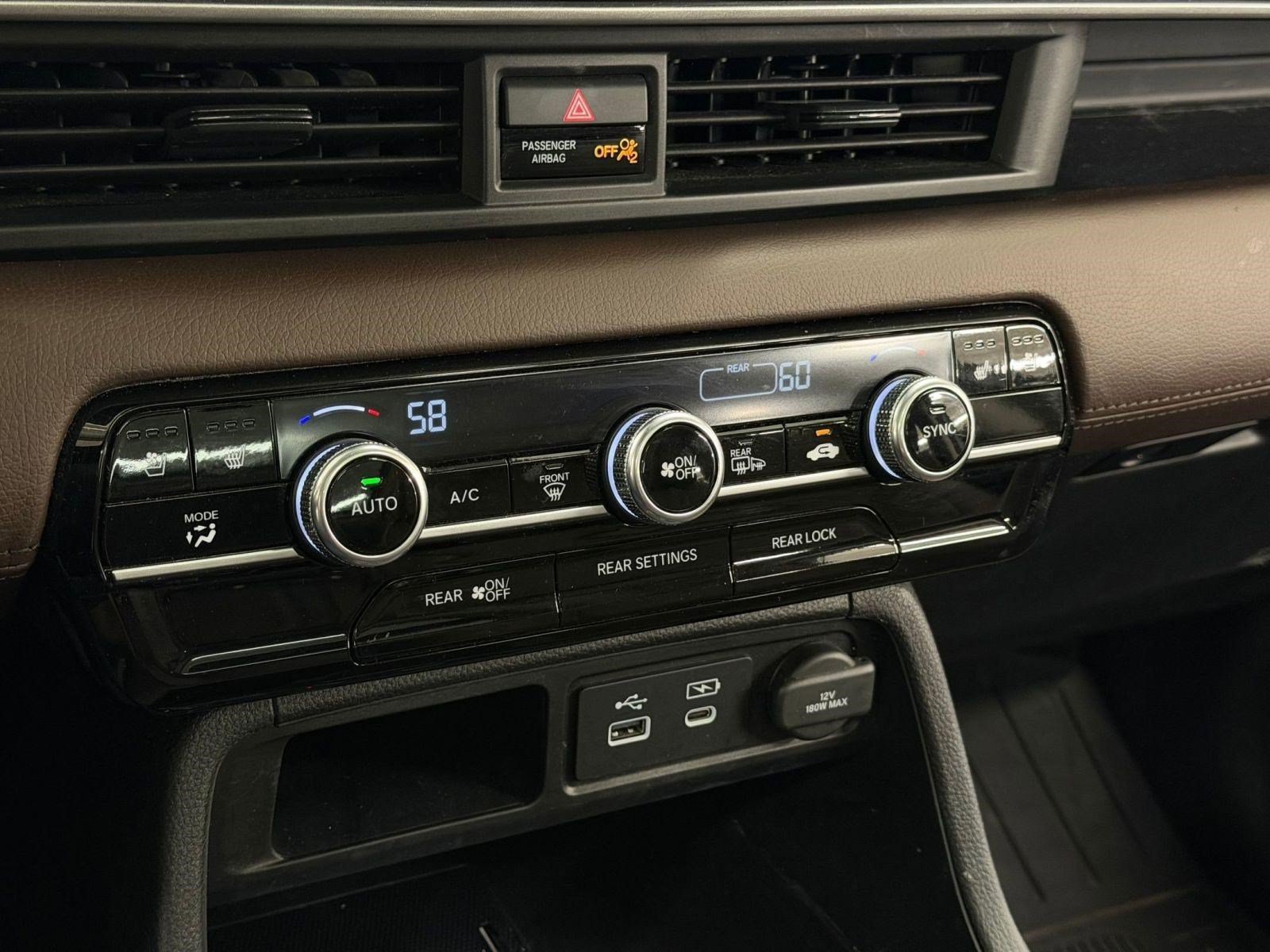 Used 2023 Honda Pilot Elite image 30