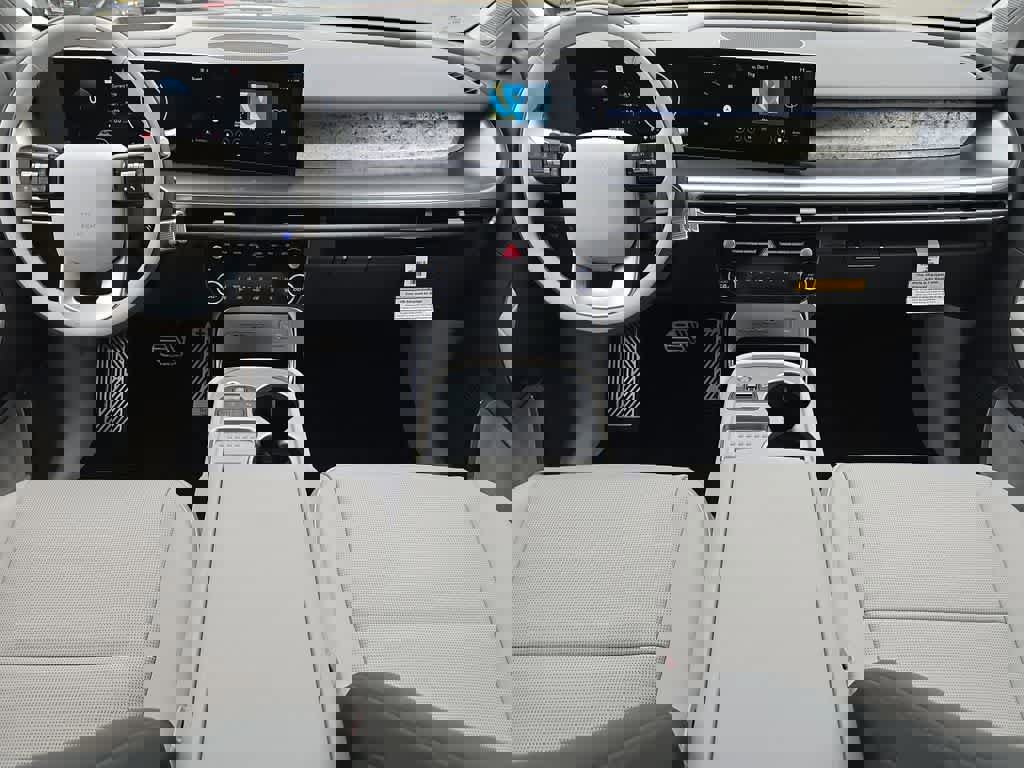 New 2026 Hyundai Ioniq 9 Calligraphy image 16