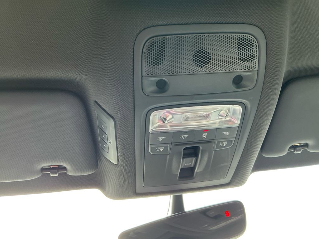 Used 2018 Audi Q3 2.0T Premium Plus image 20