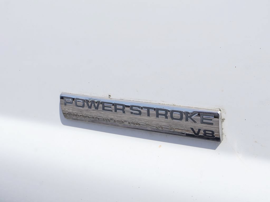 Used 2005 Ford F250 2WD Regular Cab Super Duty image 15