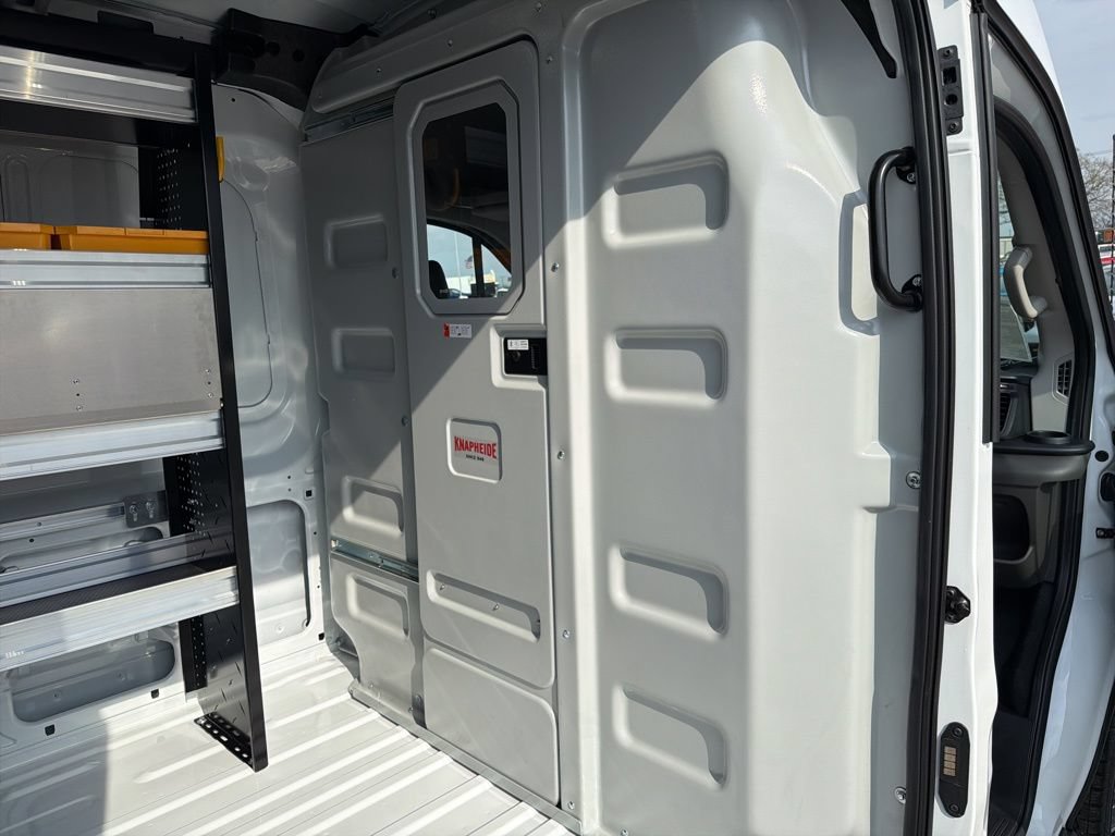 New 2026 Ford Transit 250 148 Medium Roof w/ Electrician Trade Package RWD image 17