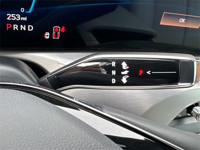 New 2026 Cadillac Vistiq Sport image 29