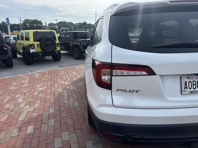 Used 2022 Honda Pilot Black Edition image 18