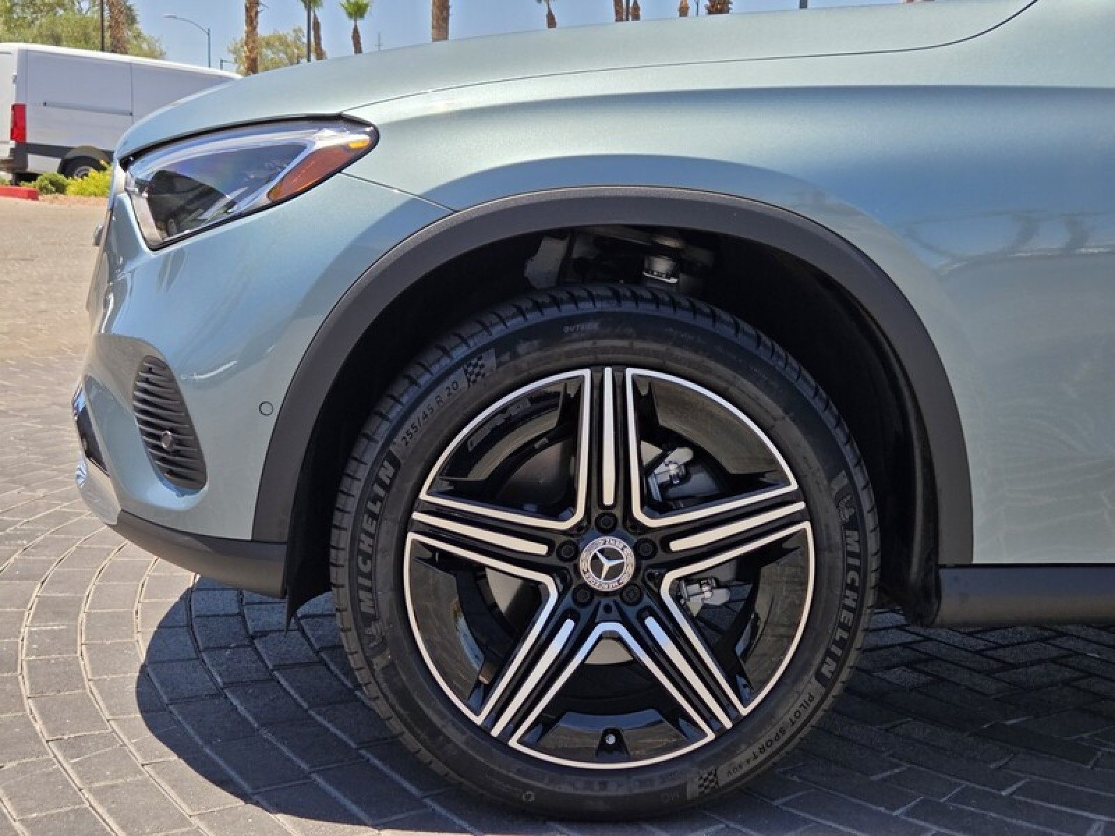 Certified 2026 Mercedes-Benz GLC 300 image 12