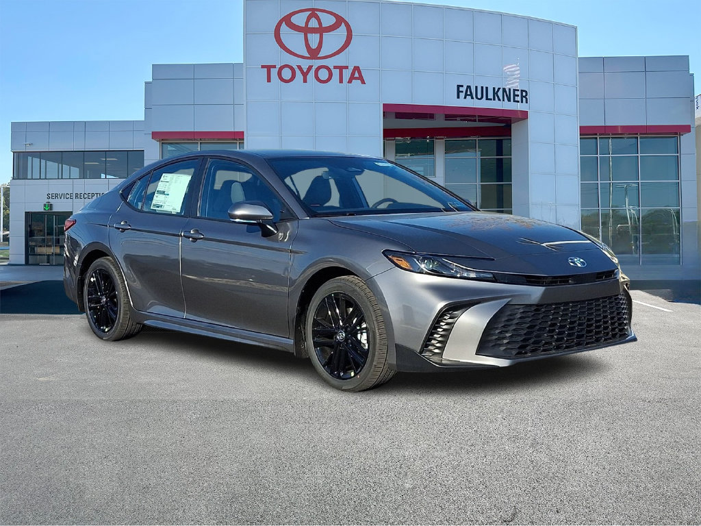New 2026 Toyota Camry SE w/ Convenience Package FWD image 1