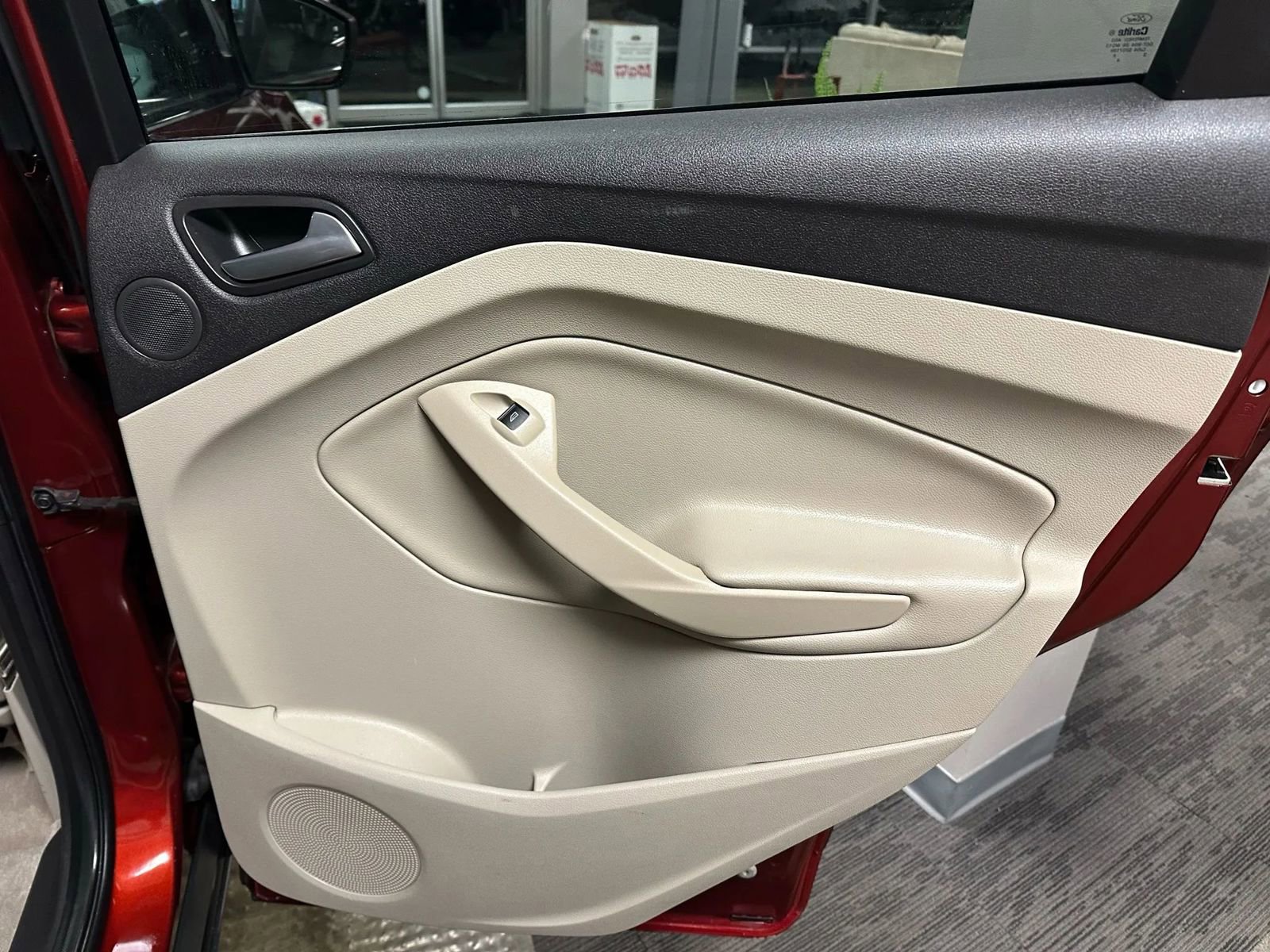 Used 2014 Ford Escape SE w/ Equipment Group 201A image 54