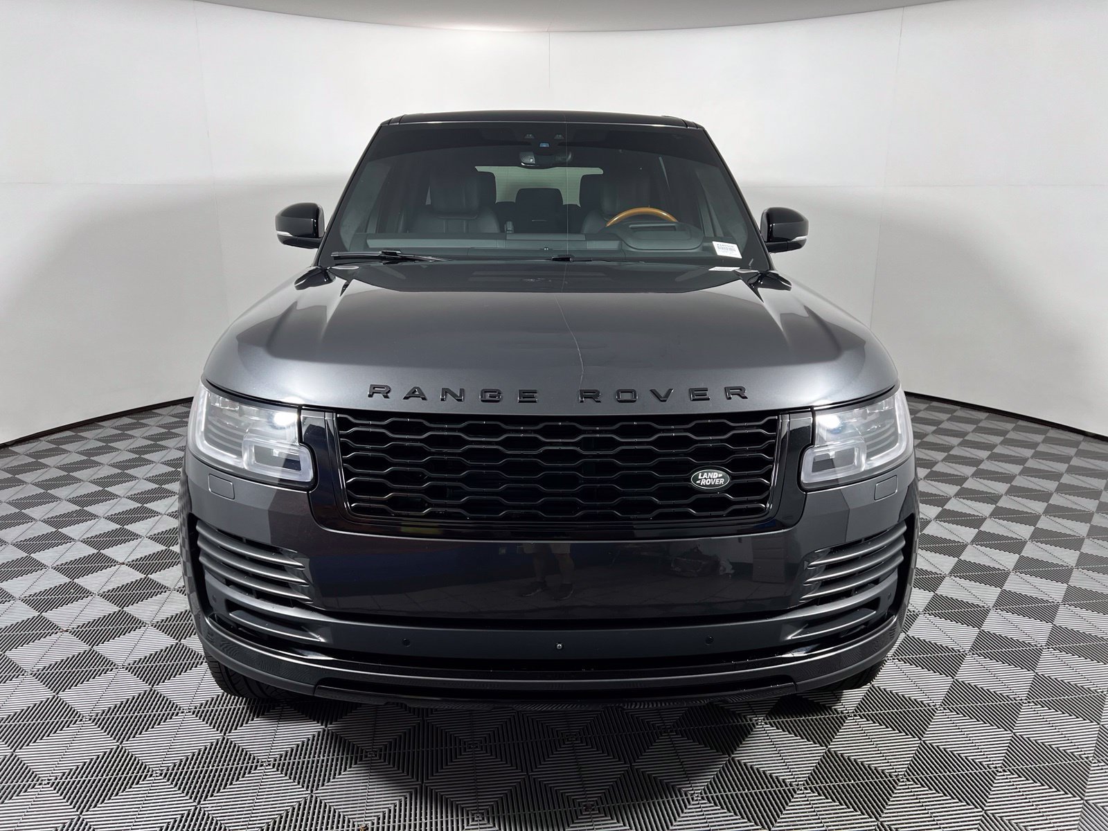 Used 2021 Land Rover Range Rover P525 Westminster Edition LWB AWD/4WD image 2