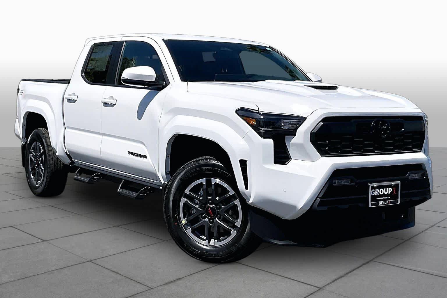 New 2026 Toyota Tacoma TRD Sport RWD image 2