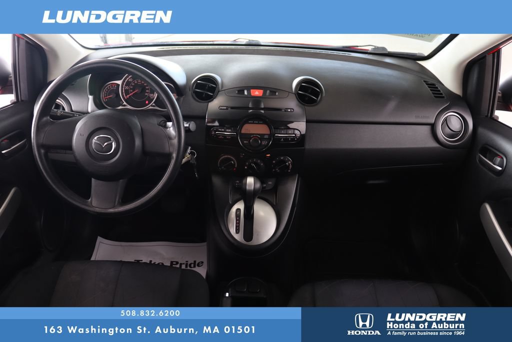 Used 2013 MAZDA MAZDA2 Sport FWD image 16