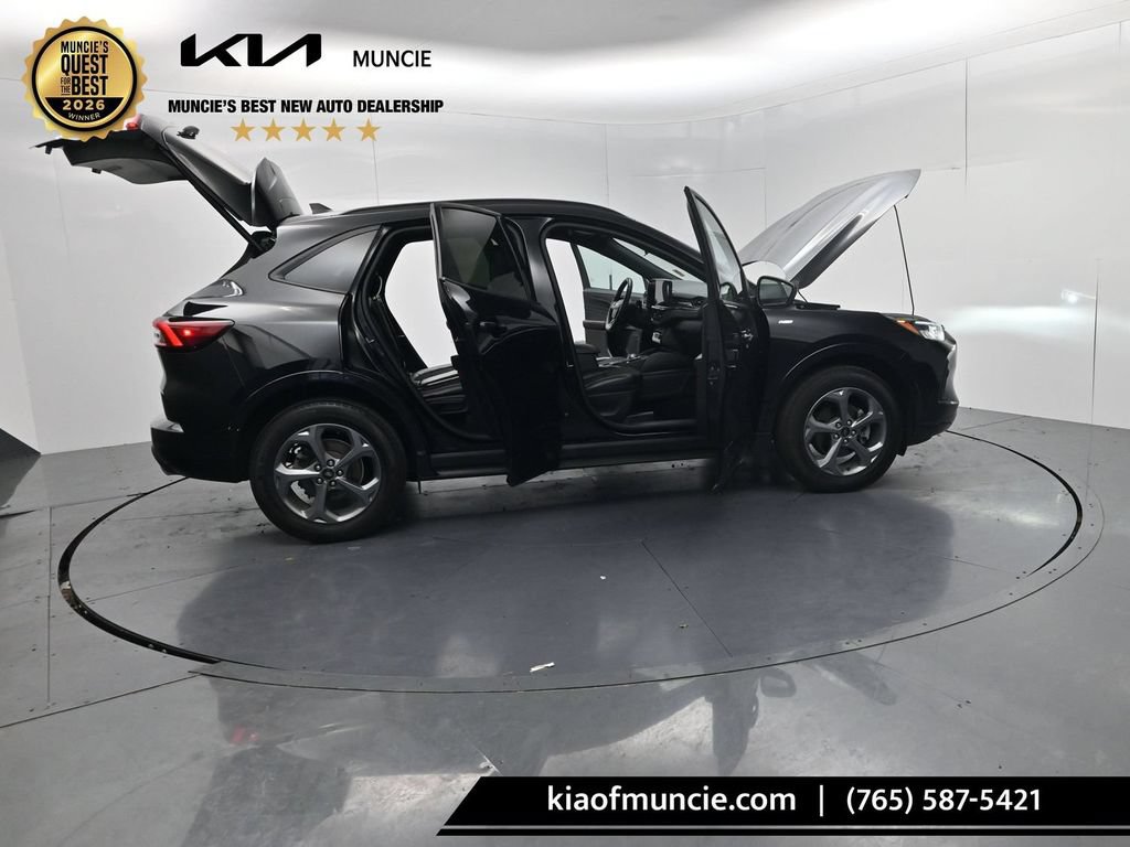 Used 2023 Ford Escape ST-Line w/ Tech Pack #1 AWD/4WD image 59