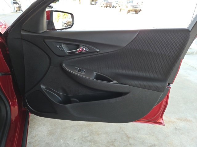 Used 2024 Chevrolet Malibu LT image 34