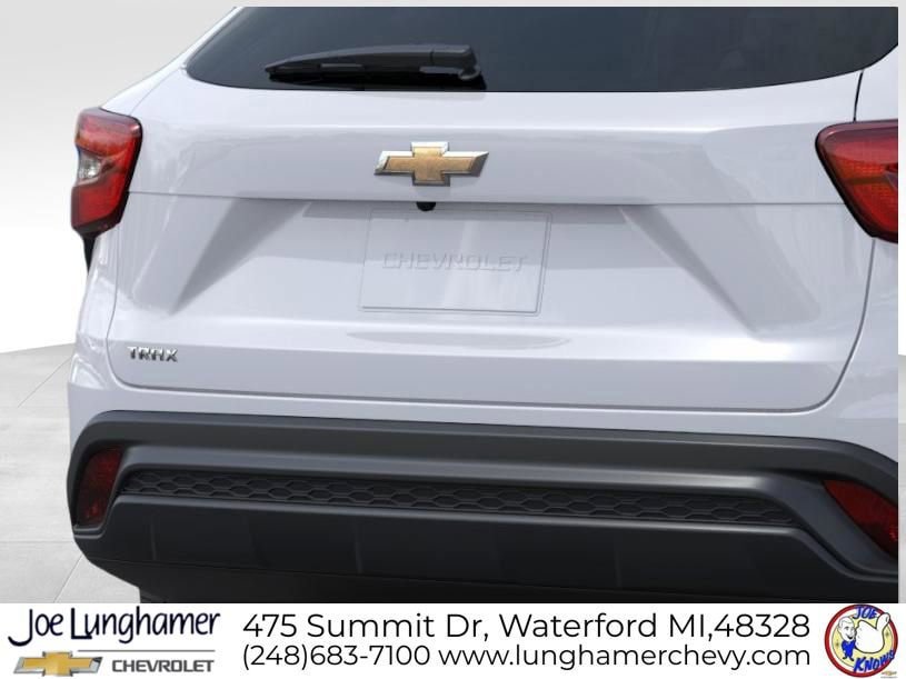 New 2026 Chevrolet Trax LS FWD image 14
