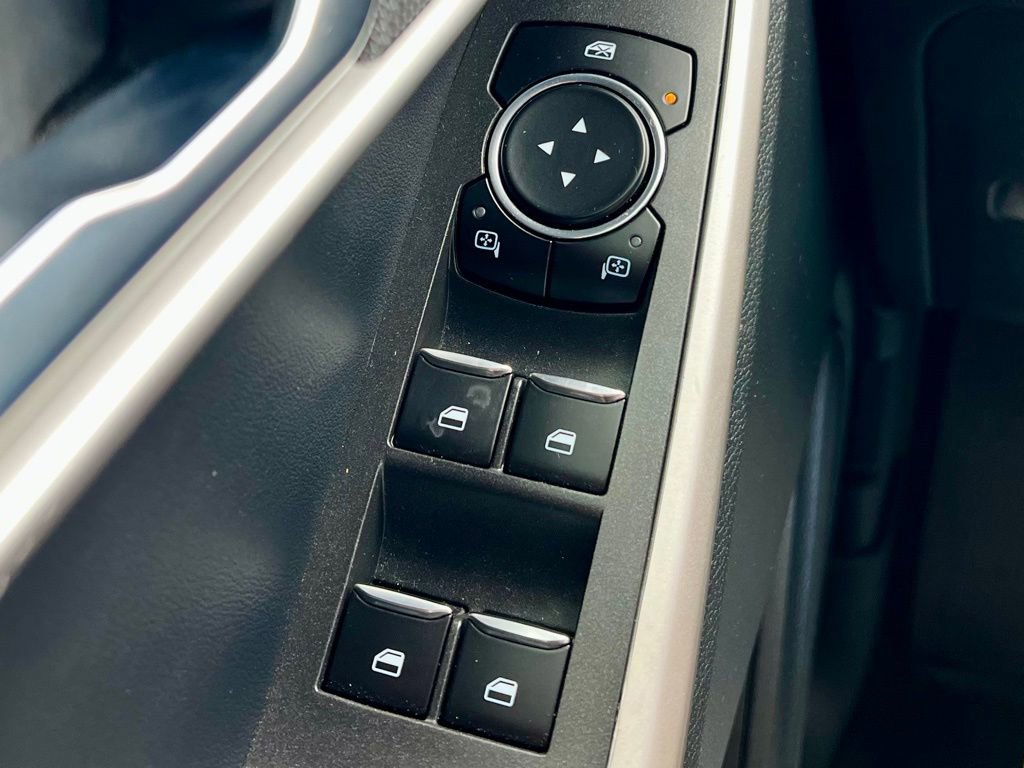 Used 2023 Ford Explorer XLT w/ Equipment Group 202A image 25