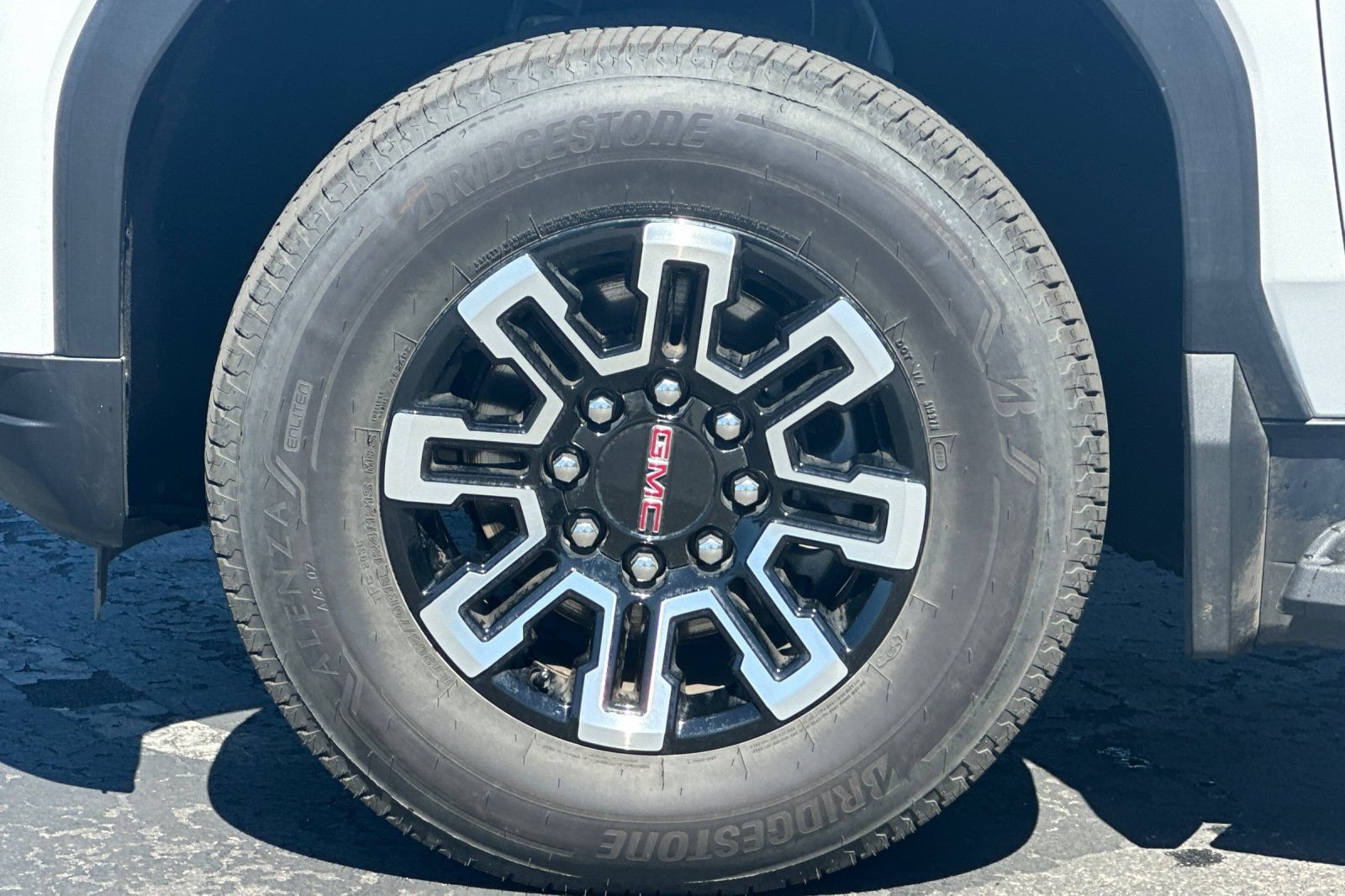 Used 2026 GMC Sierra EV Elevation AWD/4WD image 41