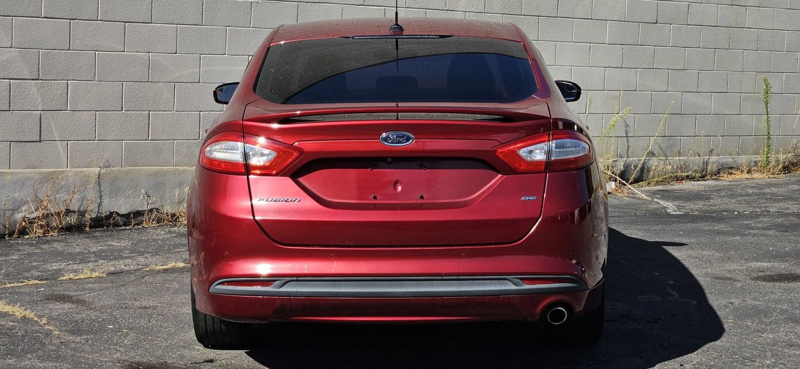Used 2016 Ford Fusion SE FWD image 4
