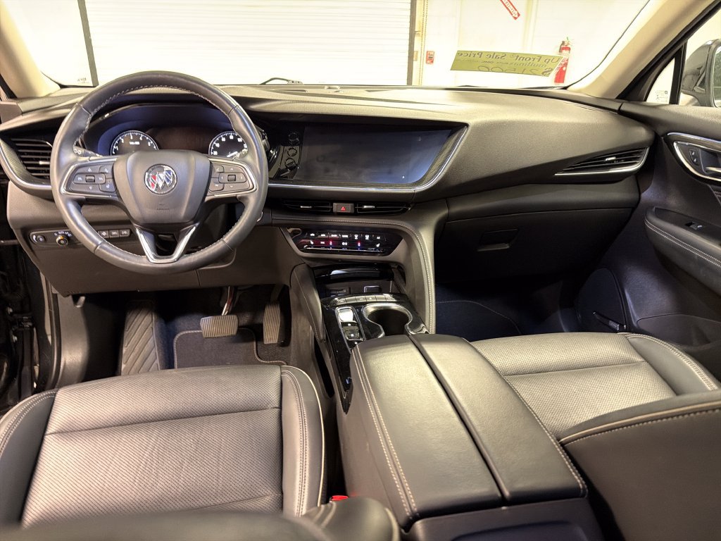 Used 2022 Buick Envision Essence w/ Technology Package I FWD image 27