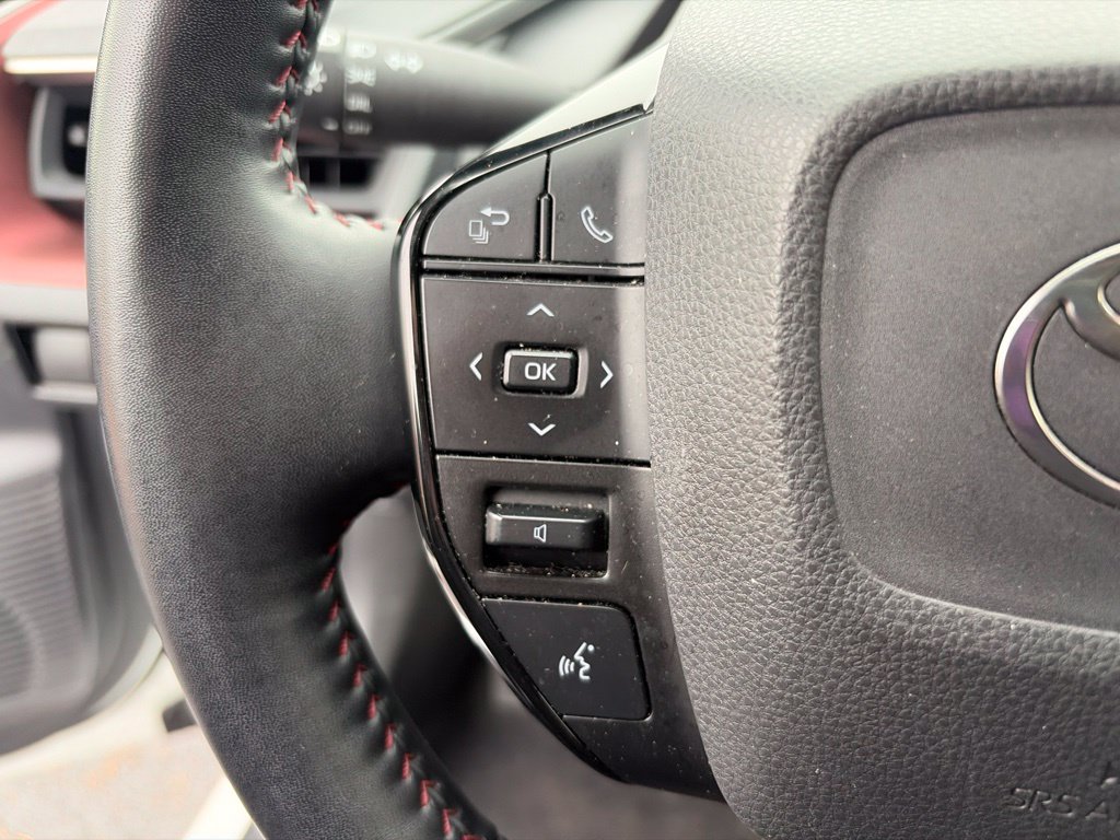 Used 2023 Toyota Prius Prime FWD image 17