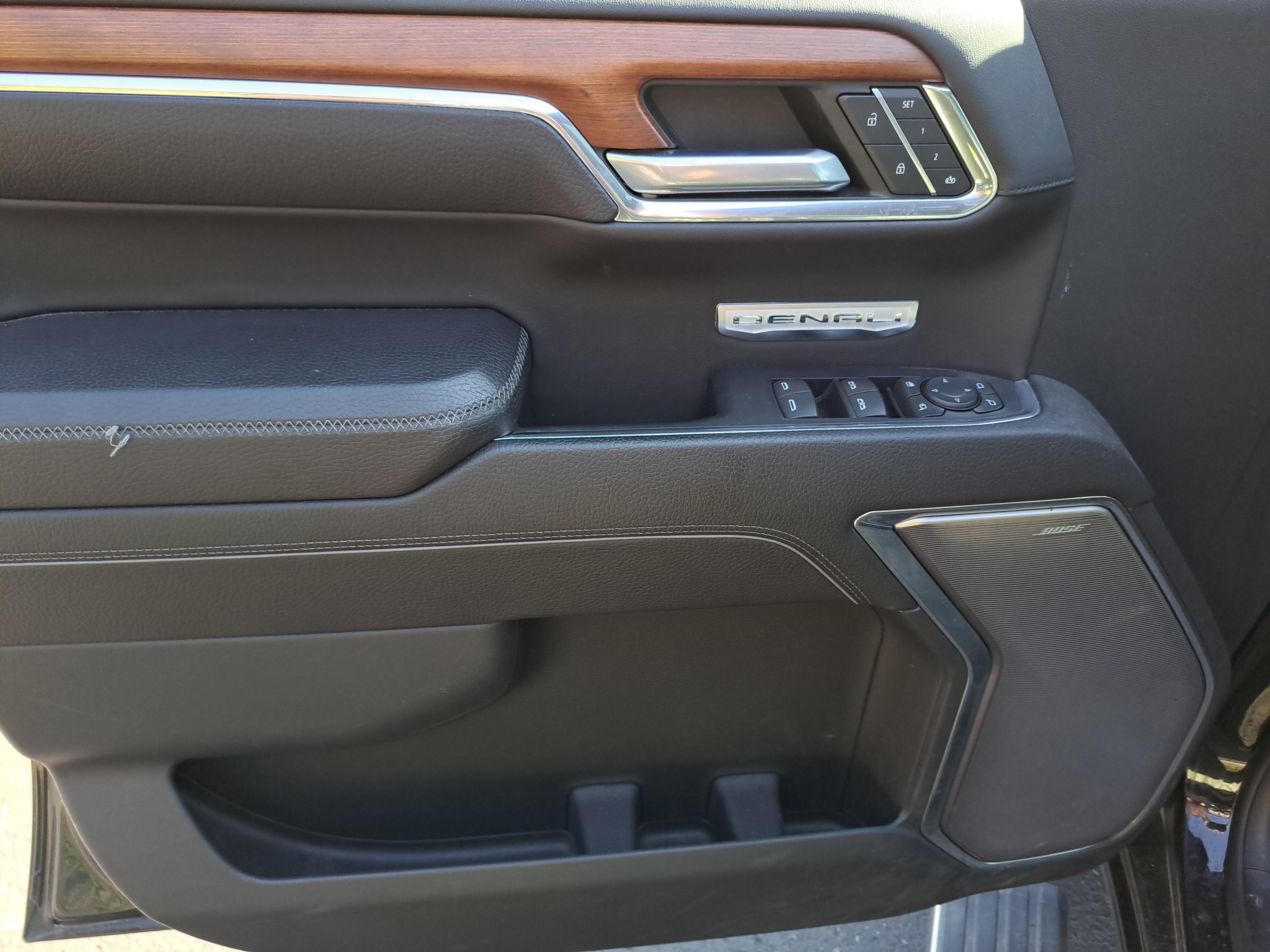 Used 2022 GMC Sierra 1500 Denali image 15