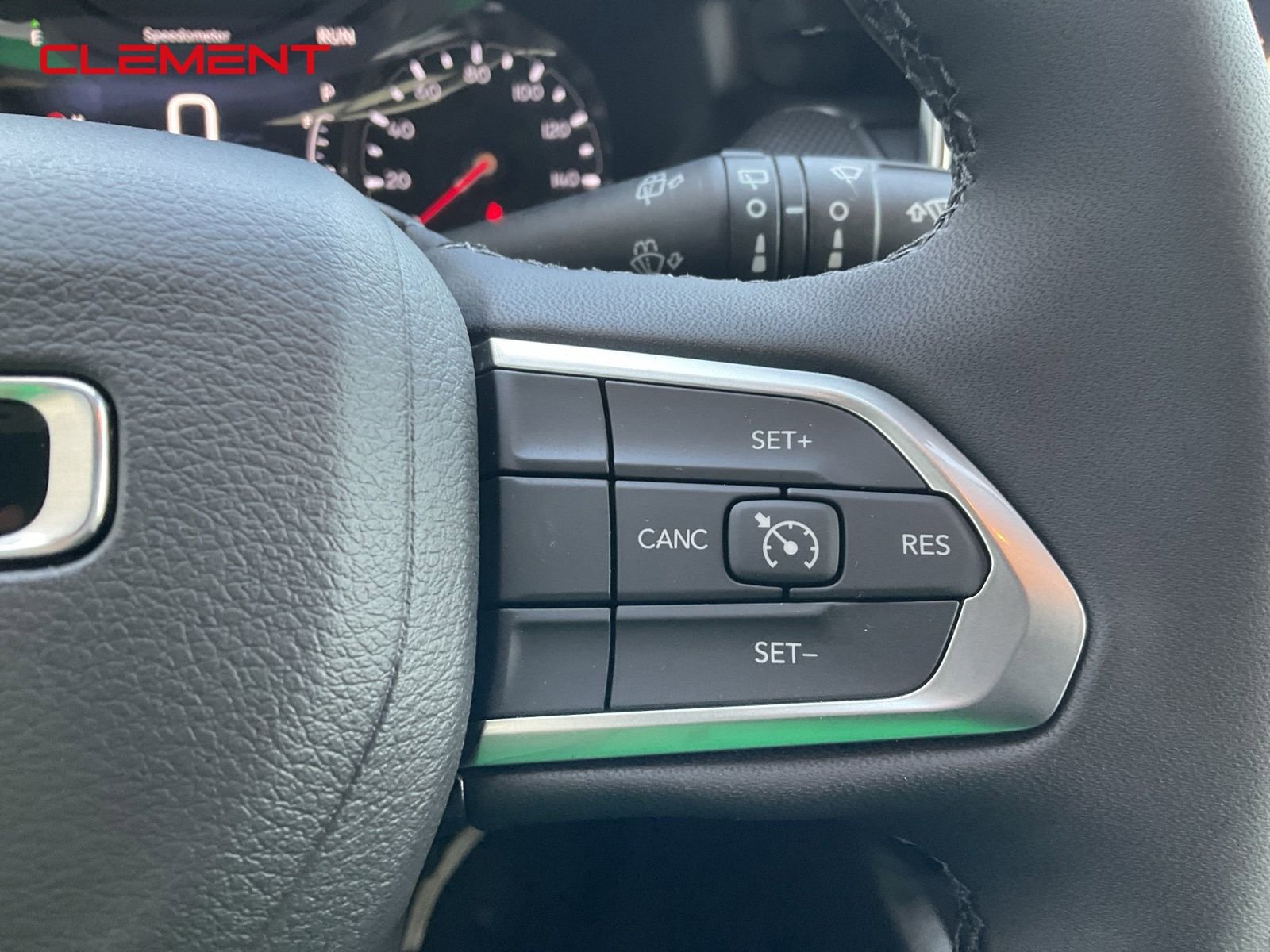 New 2026 Jeep Compass Latitude image 8